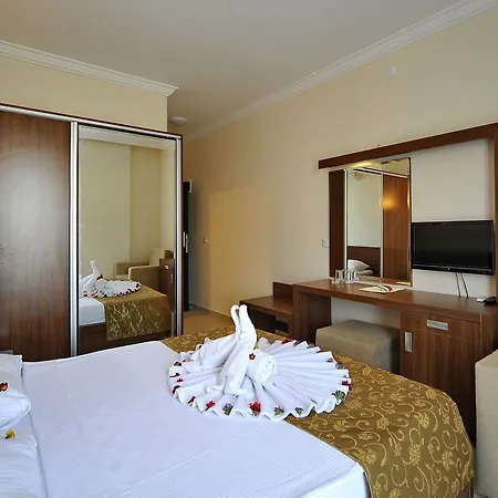 Lioness Отель Алания